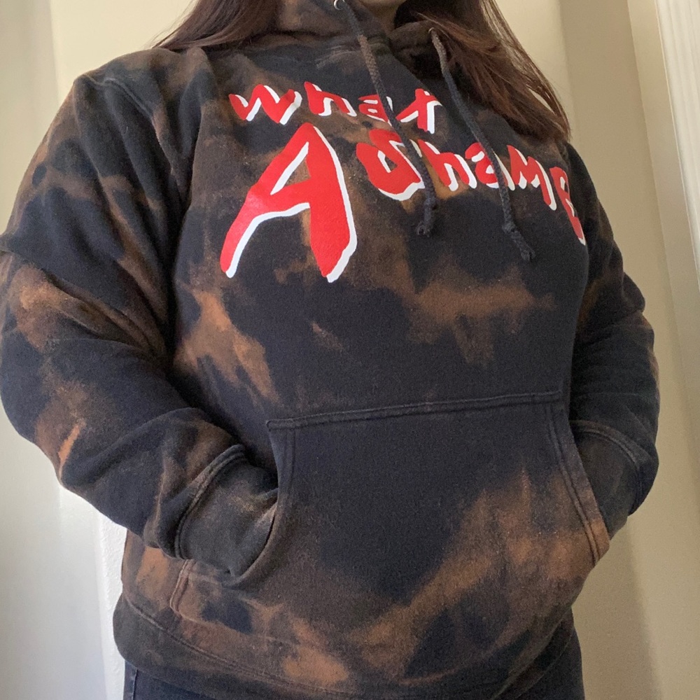 The 1975 Bleach Tie Dyed 2017 Merch “What A Shame”